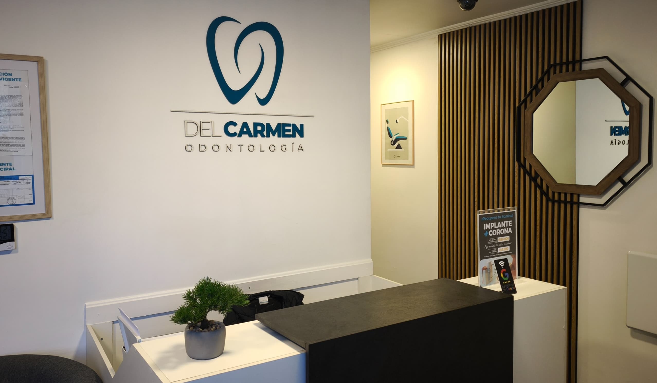 Recepción de la clínica dental Del Carmen Odontología en Chillán